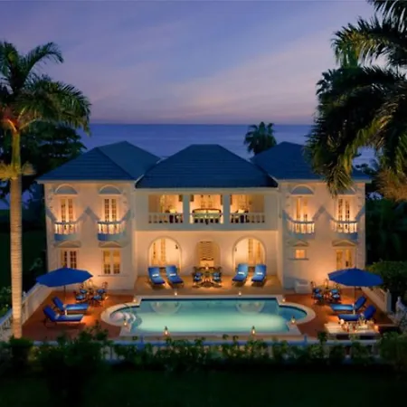 Lux Italy Villa